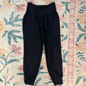 Old Navy Active High-Rise PowerSoft Joggers Black Size L